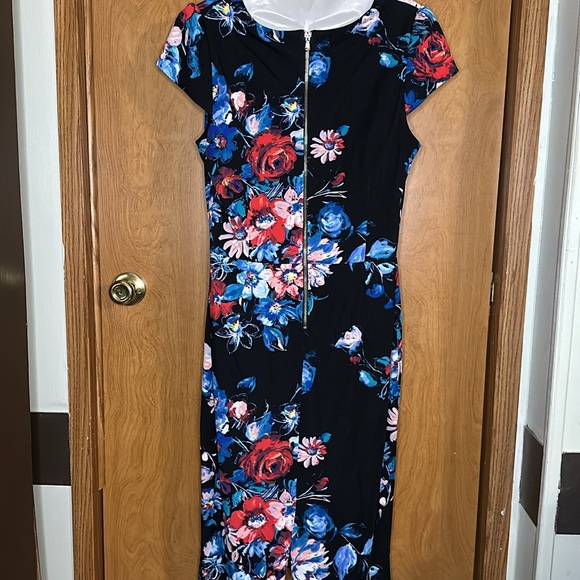 Betsy Johnson dress 12, Black Floral - Picture 2 of 10